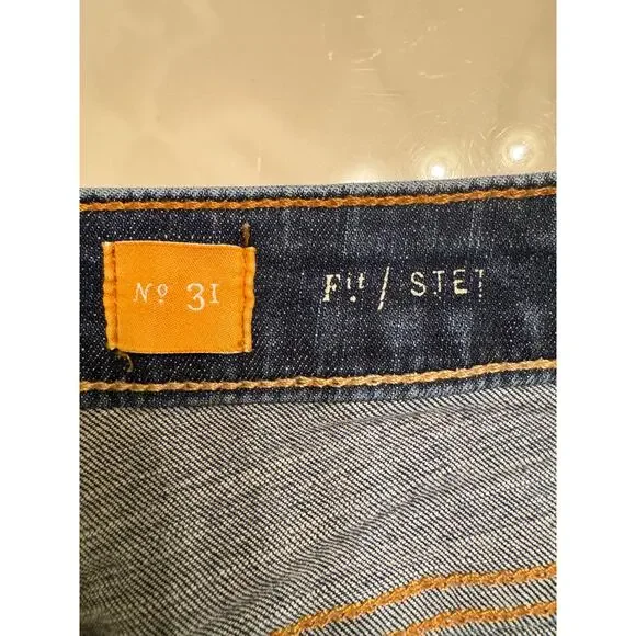 Anthropologie Pilcro Shorts - Size 31 - Picture 5 of 7